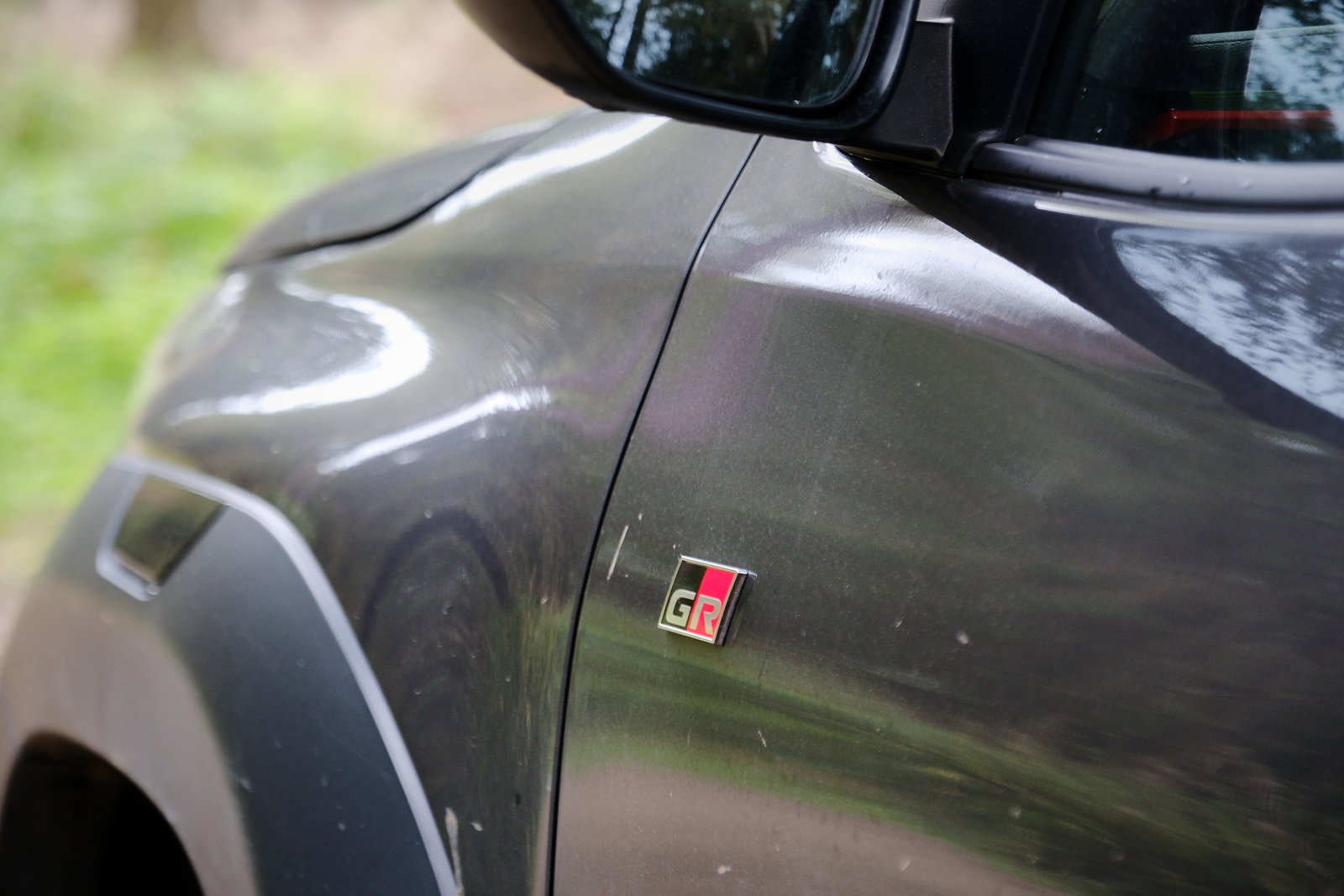Toyota Hilux GR Sport - side detail